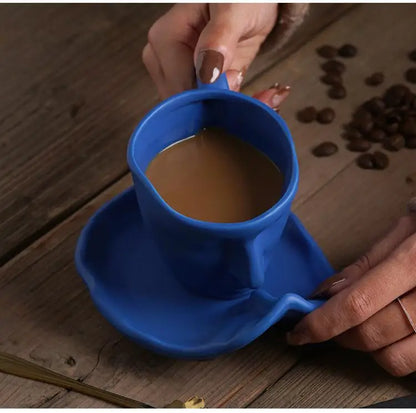 Single Handcrafted Ceramic Mug – Elegant Everyday Use